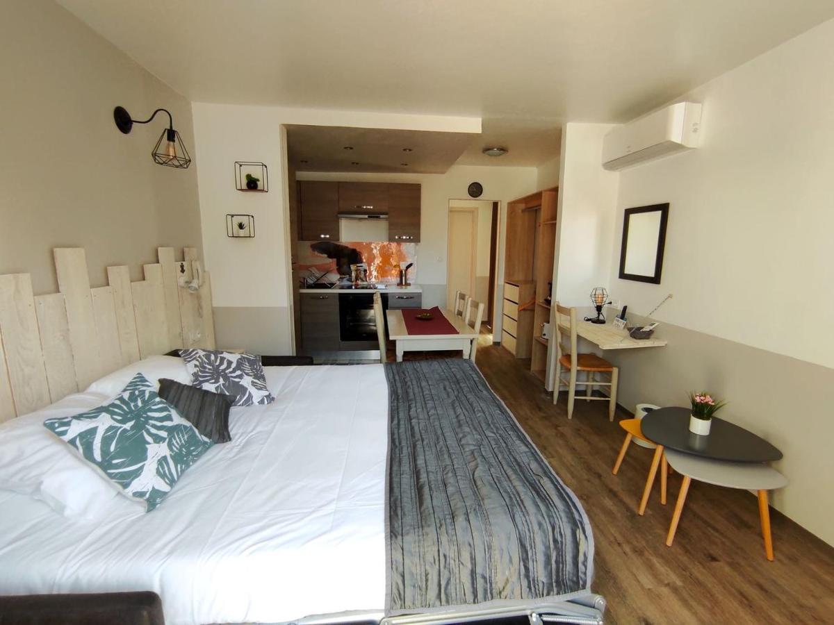 Logis Le Nid Du Pont De Gau Aparthotel Saintes-Maries-de-la-Mer Luaran gambar